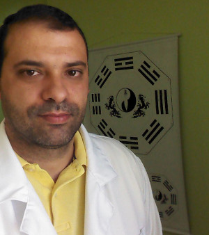Raphael Caetano é especialista em Terapia Ocupacional em Saúde da Família e em Órtese e Prótese